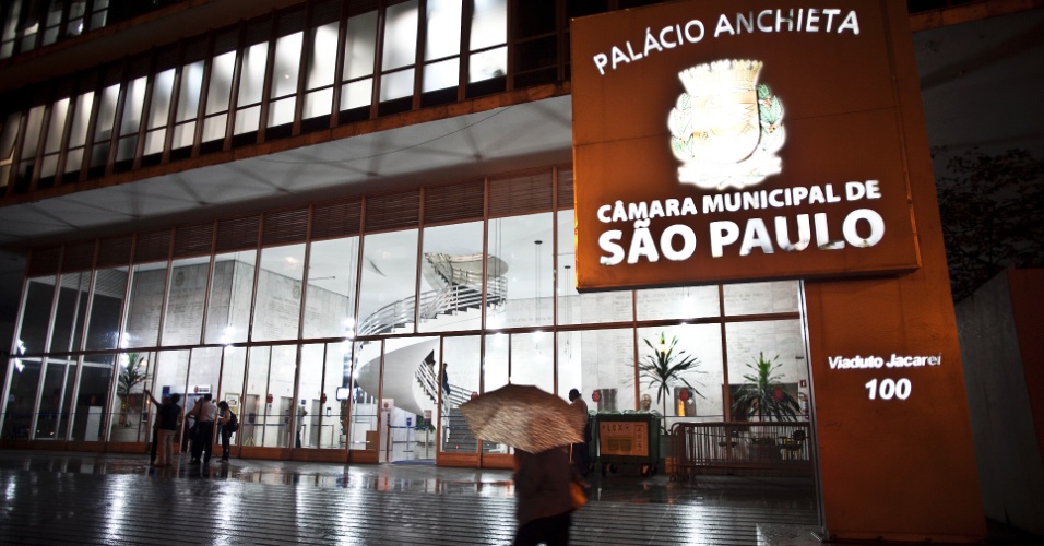 fachada da camara municipal de sao paulo 1337014839200 956x500